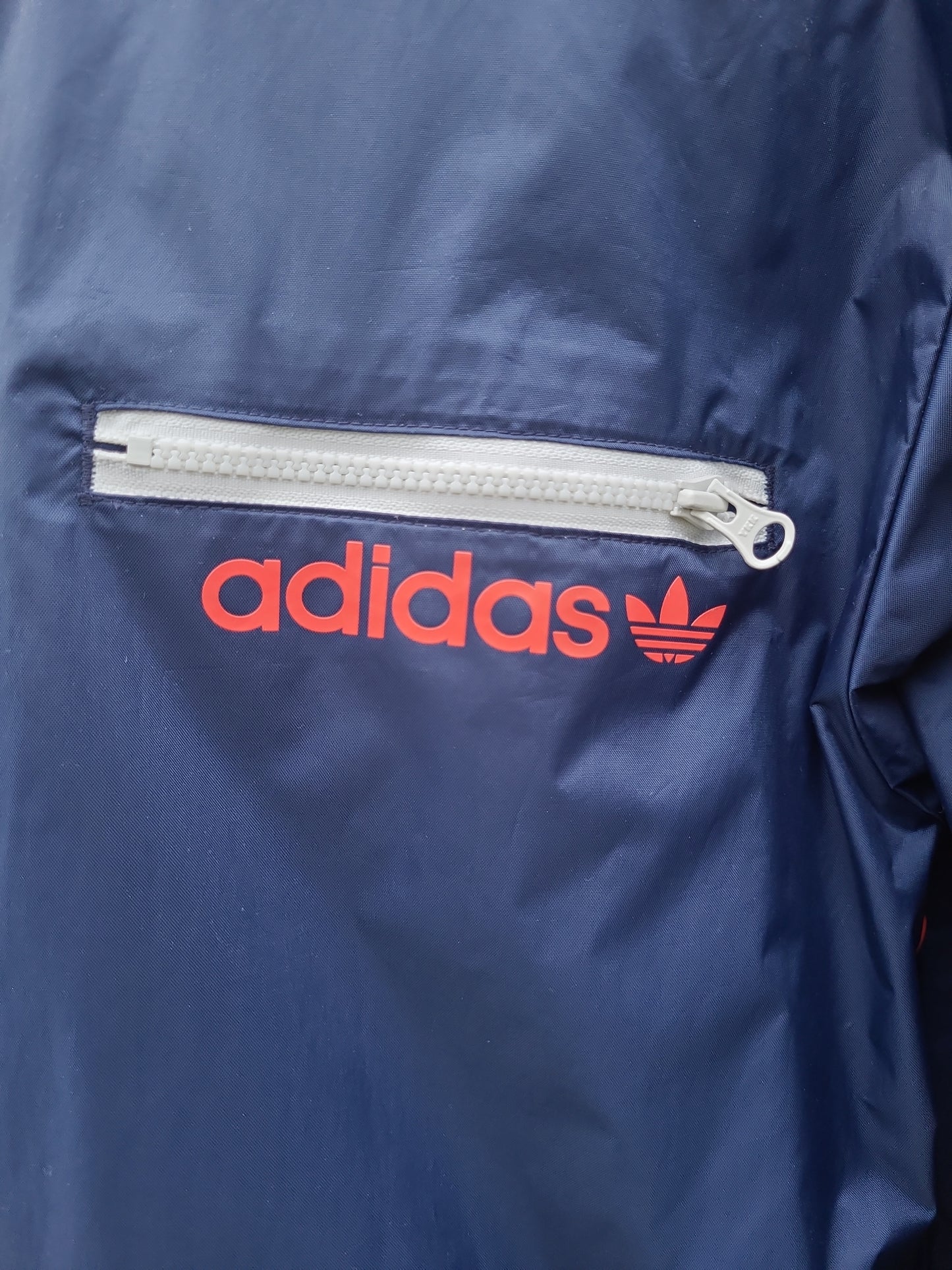 Classic adidas Originals Hooded Windbreaker – Navy - Size M