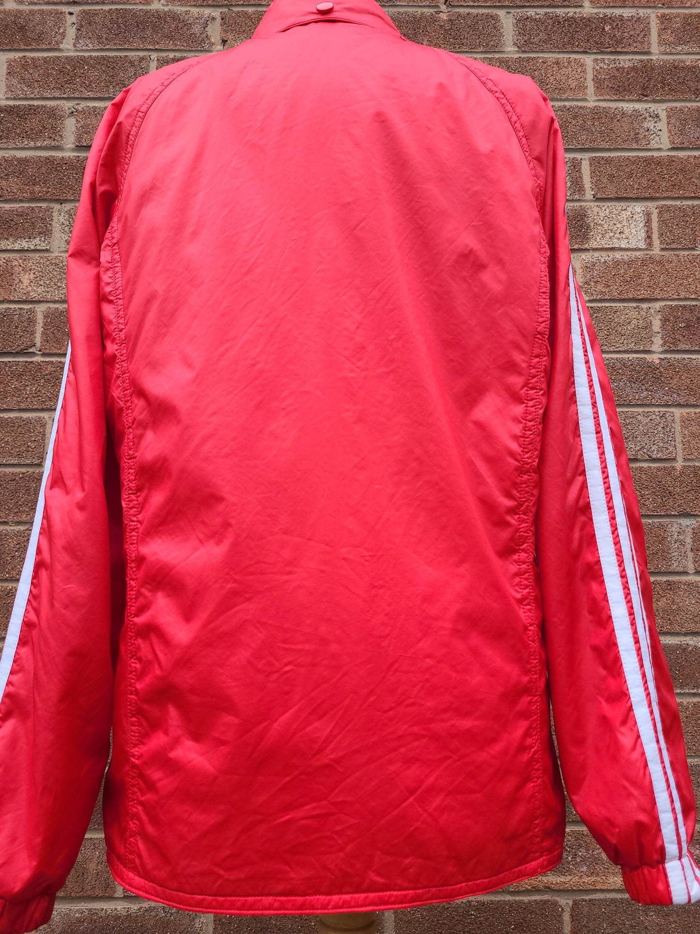 Vintage Descente Red Windbreaker Jacket – Lightweight Hooded - Size L