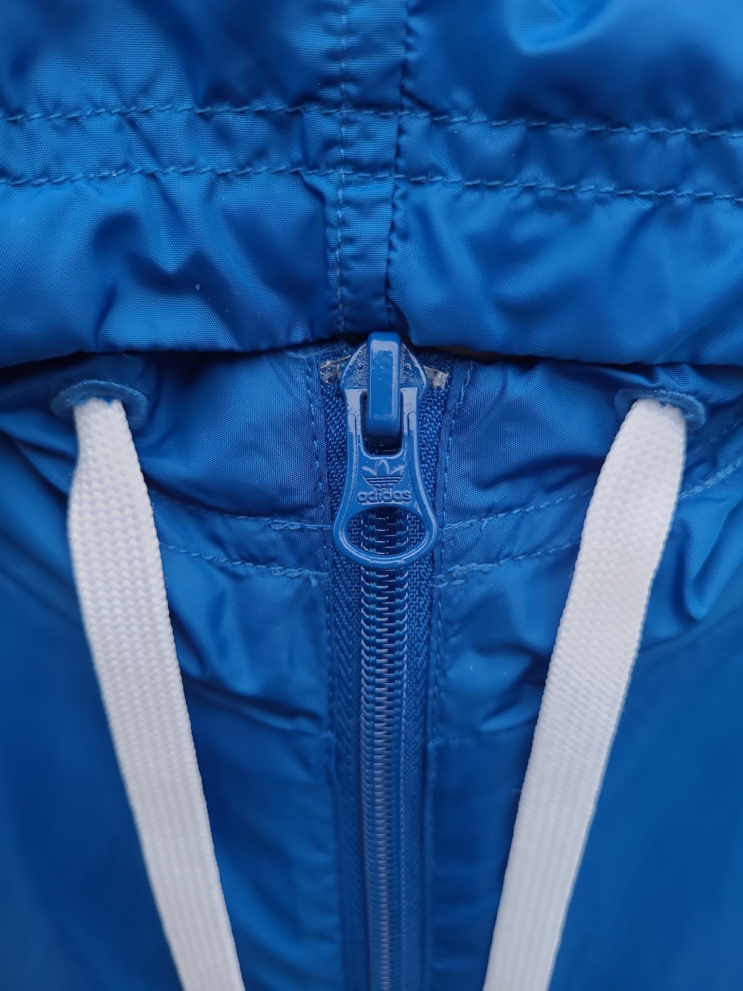 Adidas Ladies Trefoil Blue Windbreaker Jacket – Hooded Full Zip – Vintage Sportswear Piece - UK 8