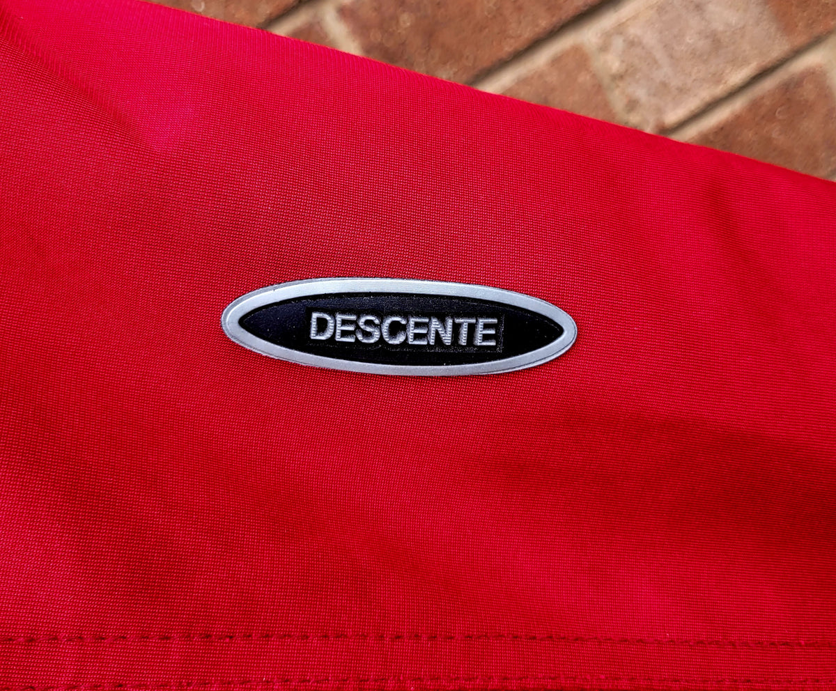 Vintage Descente Women's Insulated Ski Jacket Red Technical Winter Coat Made in Hong Kong Size: UK 10