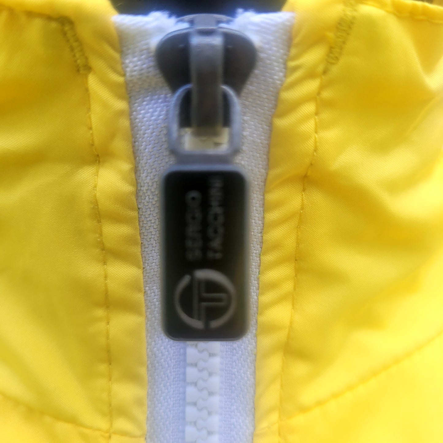 Sergio Tacchini Vintage Colour Block Windbreaker Jacket Yellow Blue White Size Medium