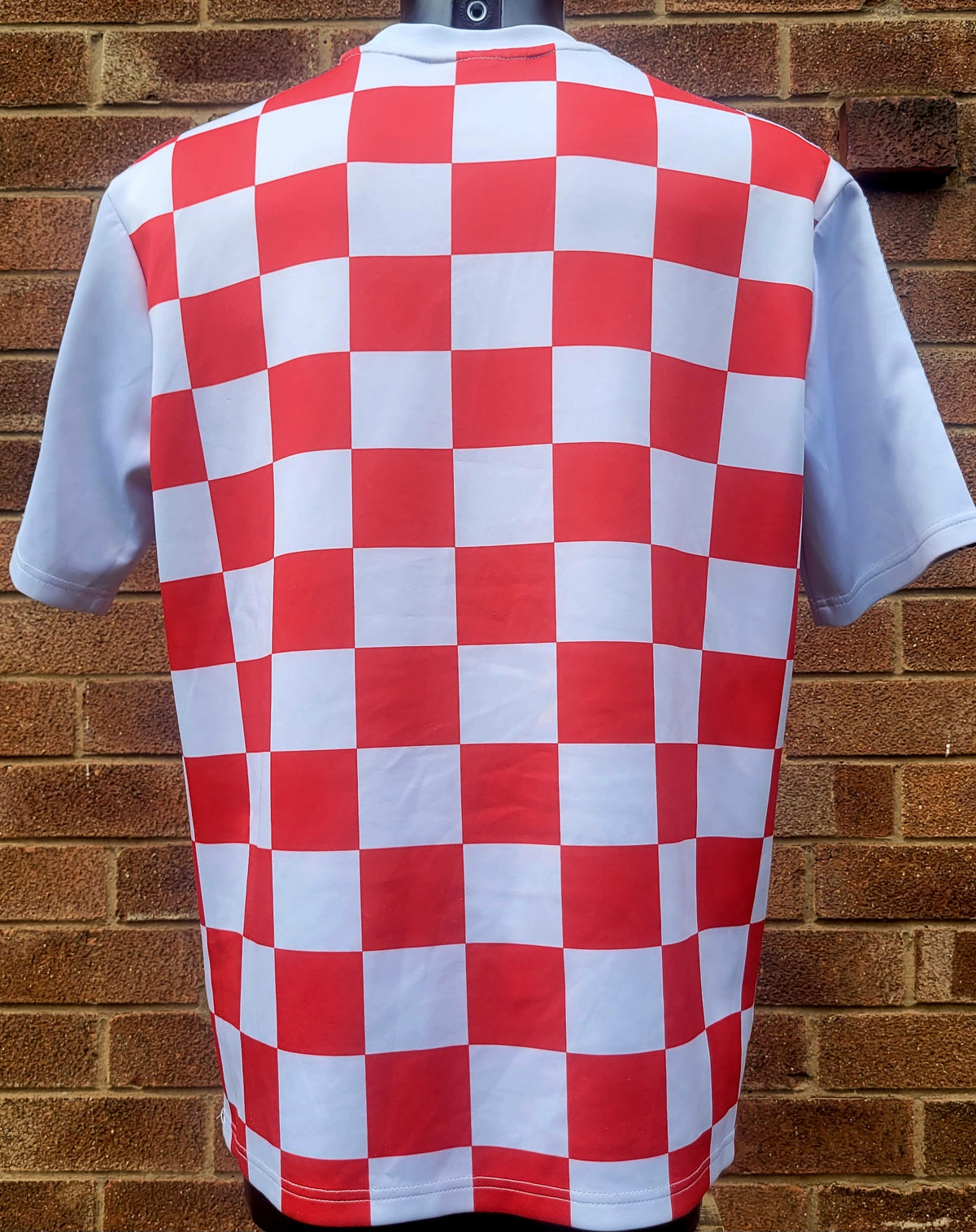 FILA Black Line Checkerboard T-Shirt Red & White Statement Streetwear Tee Size: Medium