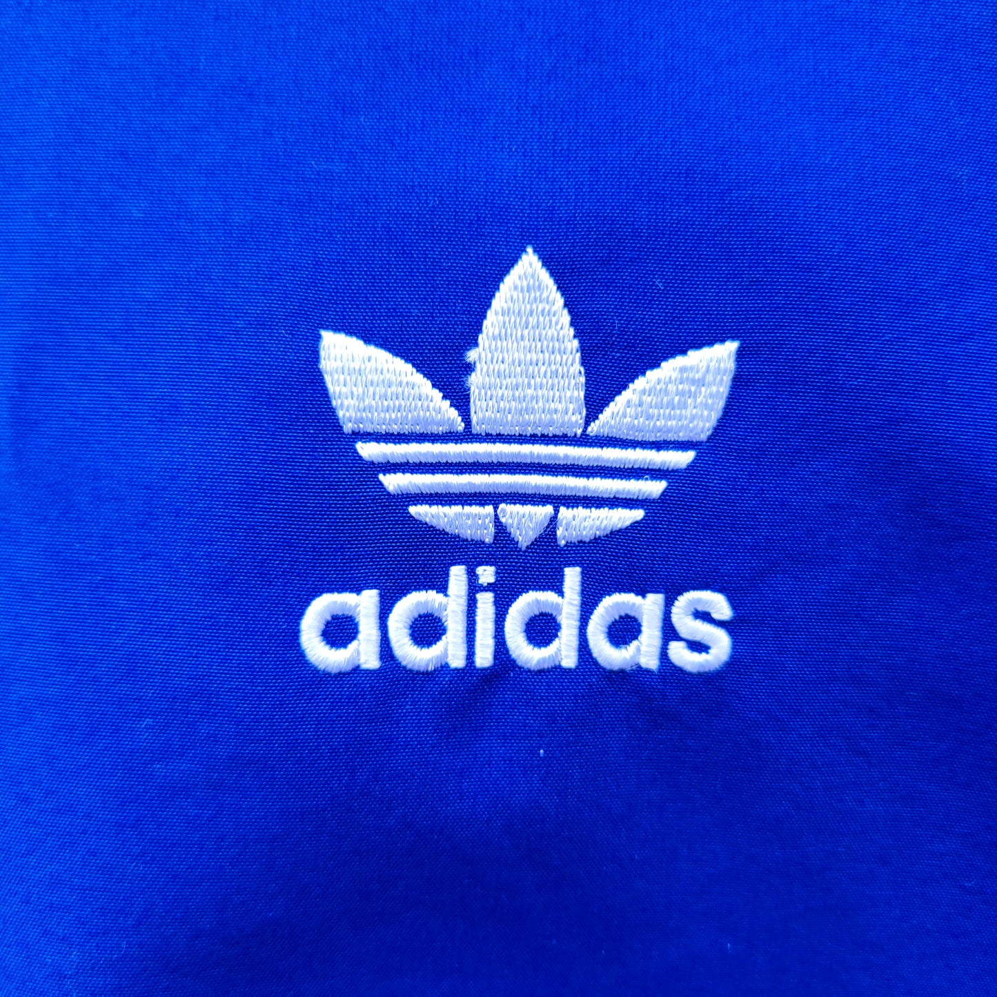 Adidas Originals Trefoil Hooded Windbreaker Jacket Royal Blue Oversized fit Medium - will fit XL