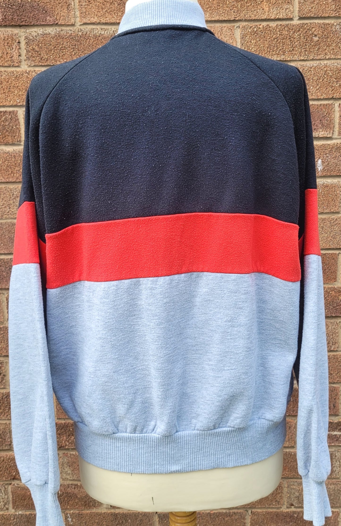 Vintage Adidas Originals Colour Block Track Jacket – Made in Taiwan Size: Medium