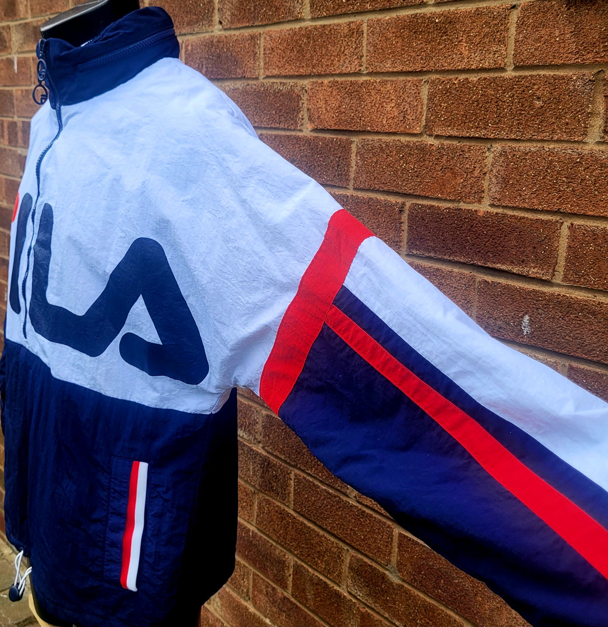 FILA Oversized Half Zip Overhead Padded Anorak Jacket White Navy Red Colour Block Logo Windbreaker Size: Medium