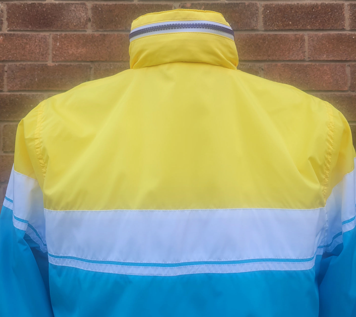 Sergio Tacchini Vintage Colour Block Windbreaker Jacket Yellow Blue White Size Medium