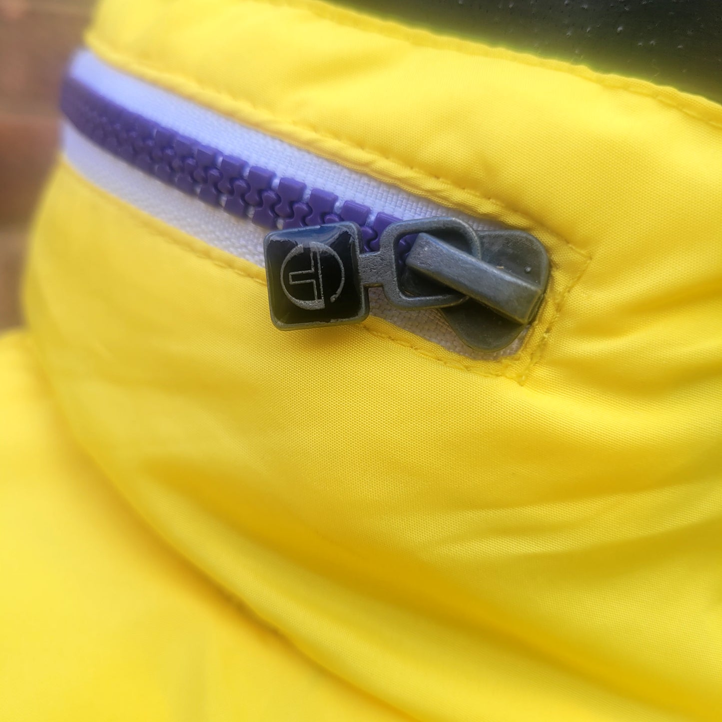 Sergio Tacchini Vintage Colour Block Windbreaker Jacket Yellow Blue White Size Medium